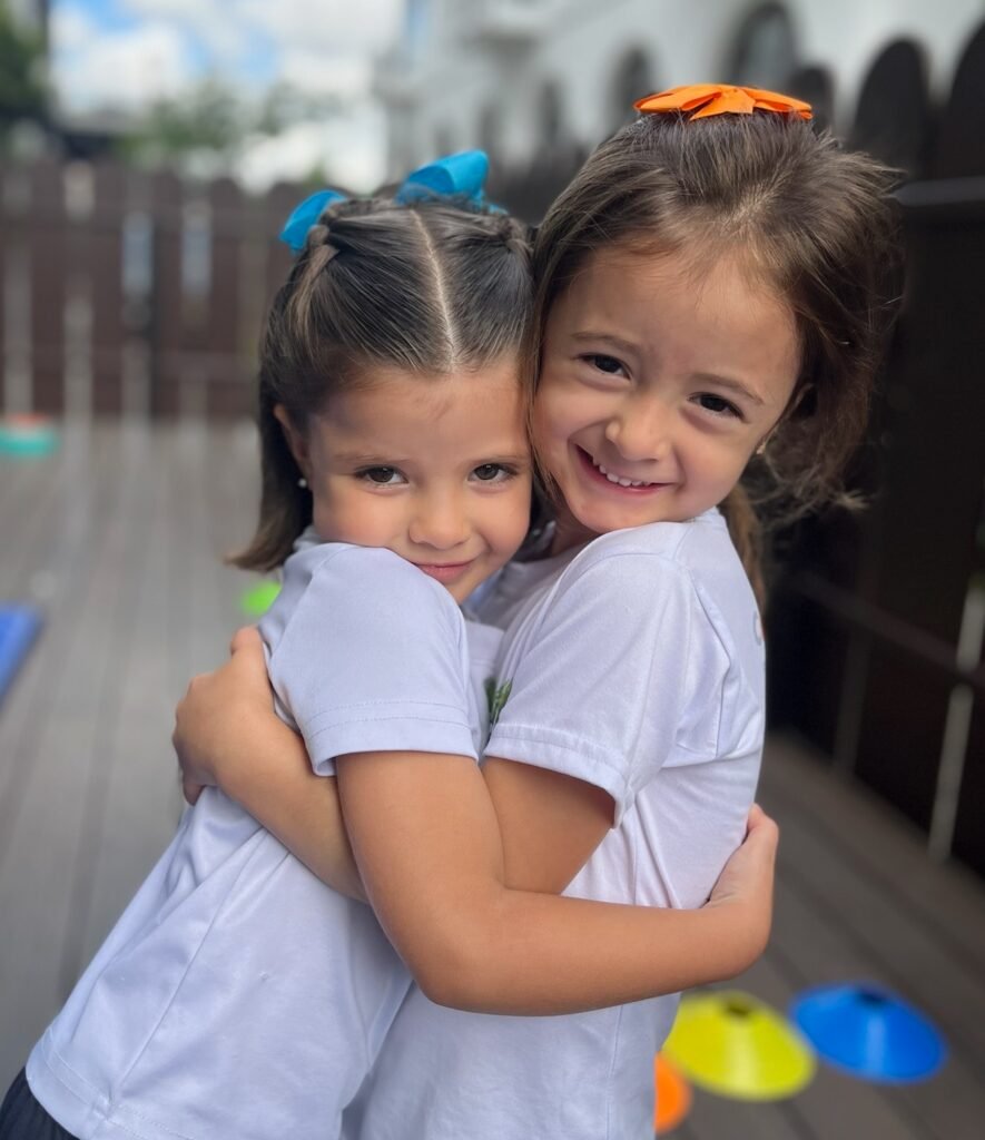 Prevención del bullying en APDE Connections Cayalá